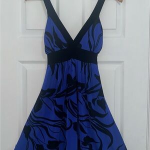 Y2K vintage Forever 21 floral Blue and Black V-Neck Patterned Dress